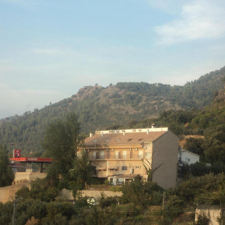 Hotel San Julian Burunchel Bagian luar foto