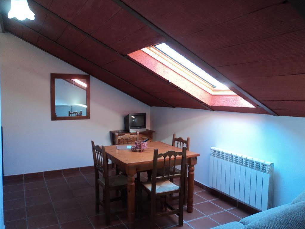 Hotel San Julian Burunchel Bagian luar foto